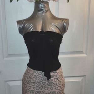 Y2K Strapless black top